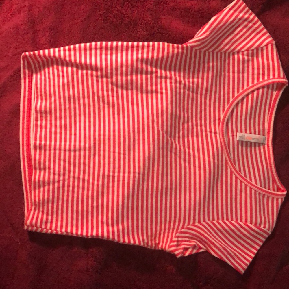 Short t-shirt